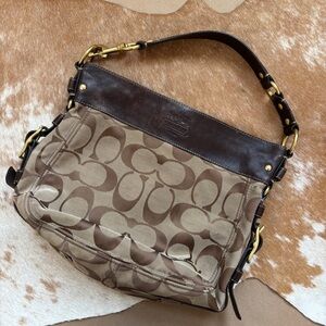 Almost vintage Coach Zoe 12674 y2k chunky shoulder bag